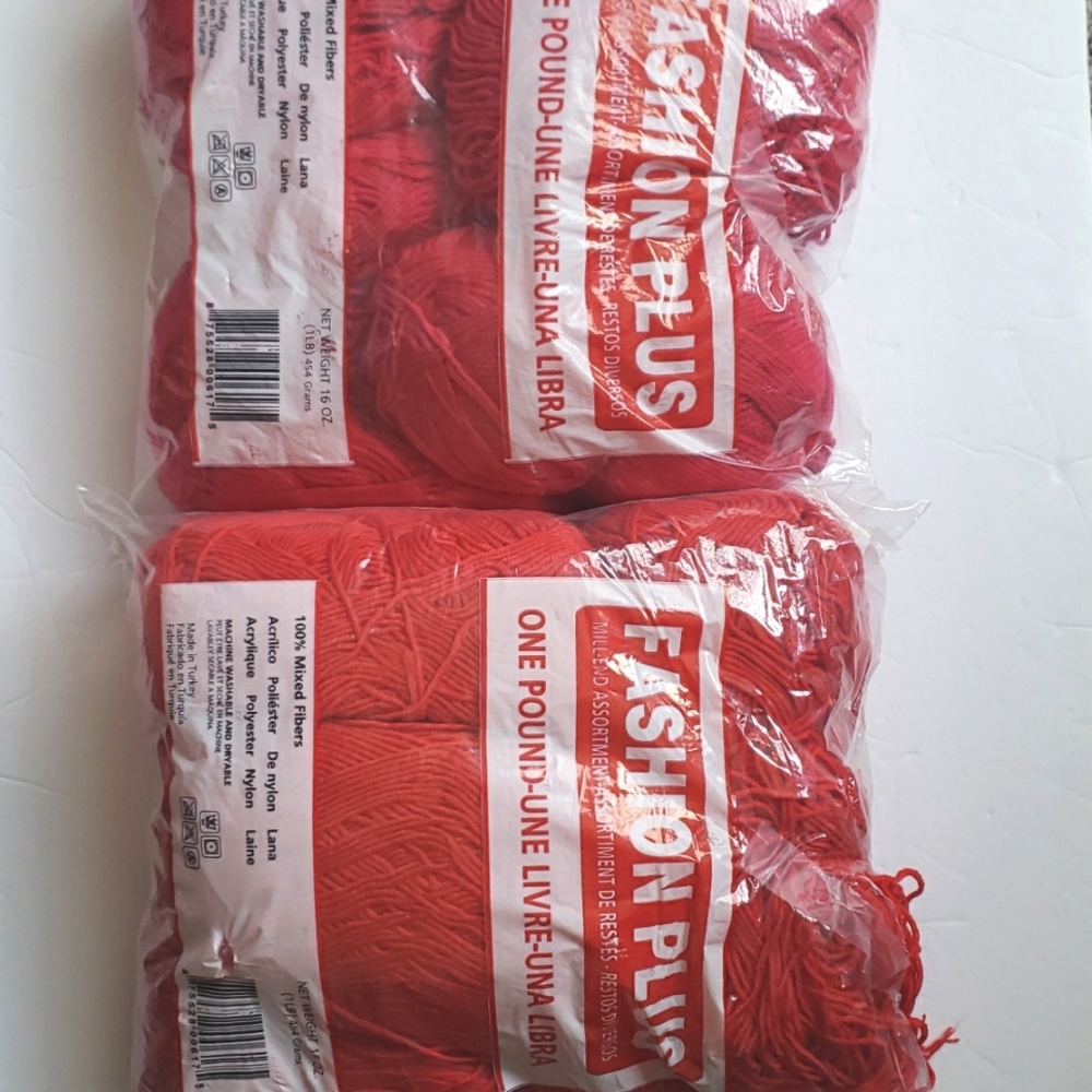 Lot of 2 Bulk Yarns